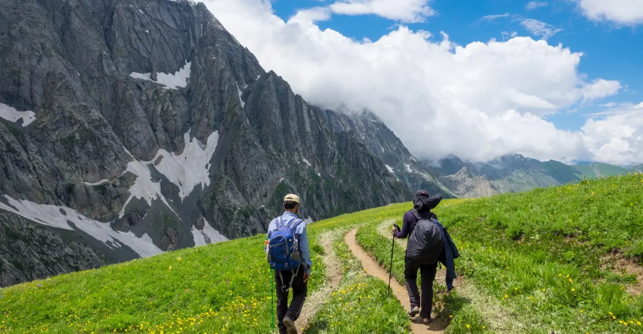 Ashish rana – Bookthehimalayas